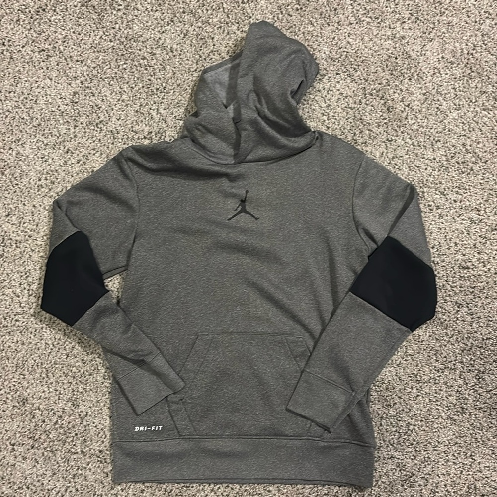 Boys Jordan dry fit hoodie